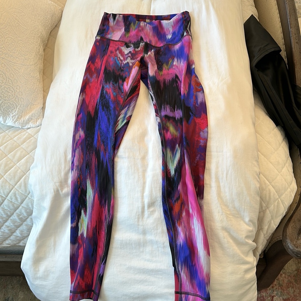 Lululemon Wunder train leggings size 6 28” length